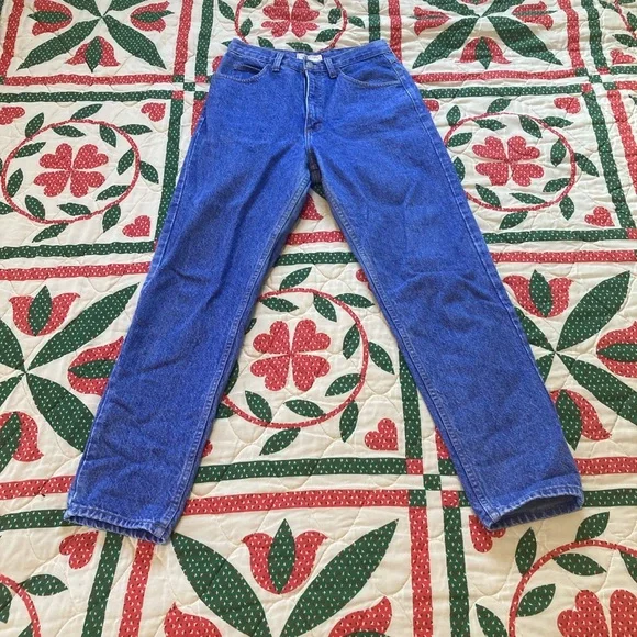 Classic Blue Women's Jeans - Picture 8 of 9